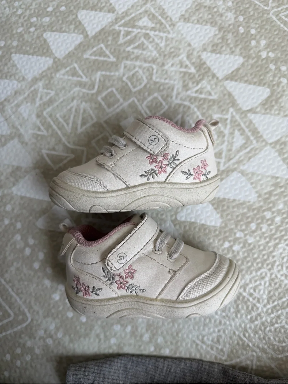 Stride Rite SR Taye 2.0 Floral Sneakers Baby Girl Size 3M